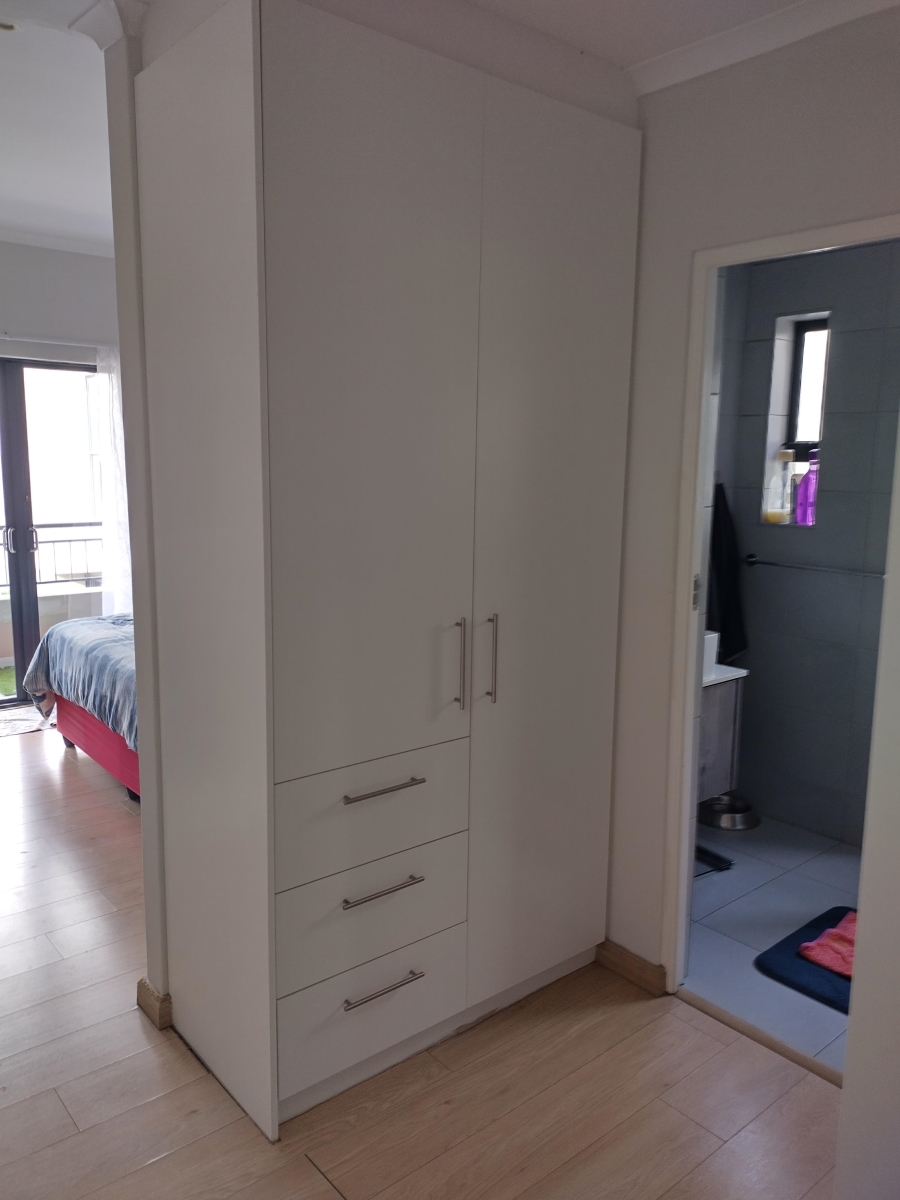3 Bedroom Property for Sale in Parklands North Western Cape